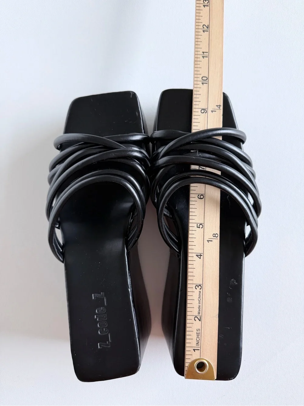 Z_Code_Z Yuli Black Platform Strappy Slide Sandals Y2K Size 7
